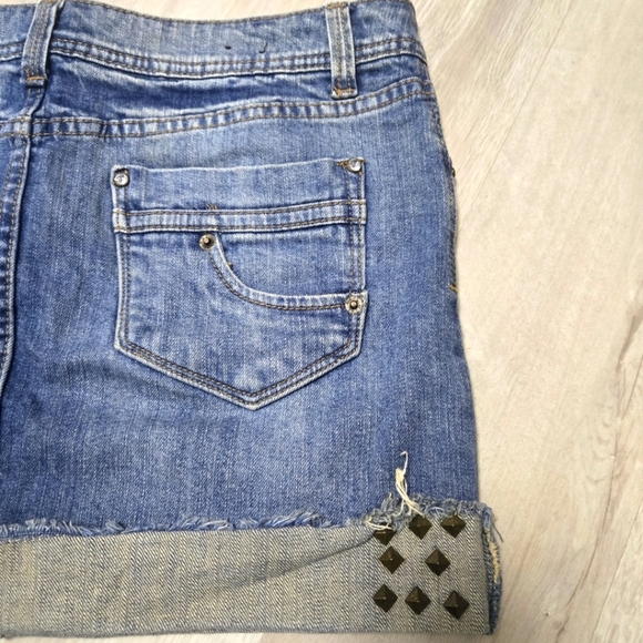 RUE 21 WOMENS JEANS SKIRT SIZE 9/10 - Picture 10 of 14